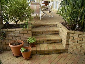 Simple Brick Stairs.jpg